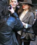 gaga_281429.jpg
