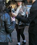 gaga_281629.jpg