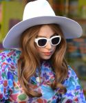 GAGA_281329.jpg