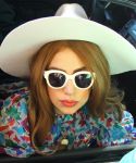 GAGA_288529.jpg