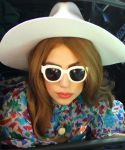 GAGA_288829.jpg