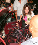 Filename=gaga_2816229.jpg
Filesize=1690KiB
Dimensions=2851x3169
Date added=Aug 13, 2015 gaga_2816229.jpg