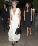 Filename=gaga_282029.jpg
Filesize=1878KiB
Dimensions=3170x4000
Date added=Aug 15, 2015 gaga_282029.jpg