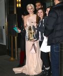 gaga_282529.jpg