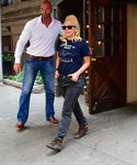 Filename=gaga_28729.jpg
Filesize=266KiB
Dimensions=1359x1500
Date added=Jul 26, 2015 gaga_28729.jpg