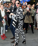 Filename=gaga_283029.jpg
Filesize=743KiB
Dimensions=1650x2265
Date added=Nov 03, 2015 gaga_283029.jpg