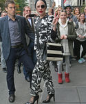 Filename=gaga_284229.jpg
Filesize=963KiB
Dimensions=2528x3411
Date added=Nov 03, 2015 gaga_284229.jpg