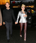 Filename=gaga_282329.jpg
Filesize=1033KiB
Dimensions=2334x3000
Date added=Nov 06, 2015 gaga_282329.jpg