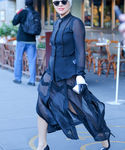 Filename=gaga_281229.jpg
Filesize=1150KiB
Dimensions=2400x3600
Date added=Nov 22, 2015 gaga_281229.jpg