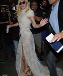 Filename=gaga_287129.jpg
Filesize=1457KiB
Dimensions=2501x3660
Date added=Oct 06, 2015 gaga_287129.jpg