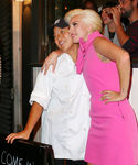 gaga_281029.jpg