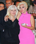 gaga_28129.jpg