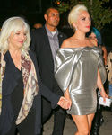 Filename=gaga_281229.jpg
Filesize=1362KiB
Dimensions=2400x2866
Date added=Oct 07, 2015 gaga_281229.jpg