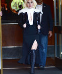 Filename=gaga_28229.JPG
Filesize=1109KiB
Dimensions=2400x3600
Date added=Oct 08, 2015 gaga_28229.JPG