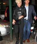 Filename=gaga_281829.jpg
Filesize=1479KiB
Dimensions=3000x4673
Date added=Oct 12, 2015 gaga_281829.jpg