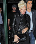 Filename=gaga_28229.jpg
Filesize=1117KiB
Dimensions=3000x3707
Date added=Oct 12, 2015 gaga_28229.jpg