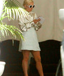 Filename=gaga_28229.jpg
Filesize=935KiB
Dimensions=2133x3200
Date added=Oct 17, 2015 gaga_28229.jpg