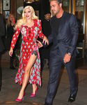 Filename=gaga_2810729.jpg
Filesize=715KiB
Dimensions=1600x2400
Date added=Oct 20, 2015 gaga_2810729.jpg