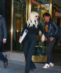 Filename=gaga_28729.jpg
Filesize=788KiB
Dimensions=1708x2459
Date added=Oct 21, 2015 gaga_28729.jpg
