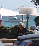 gaga_281729.jpg