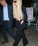 gaga_281029.jpg