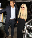 Filename=gaga_287929.jpg
Filesize=955KiB
Dimensions=2133x3200
Date added=Sep 10, 2015 gaga_287929.jpg