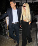 Filename=gaga_288229.jpg
Filesize=962KiB
Dimensions=2148x3200
Date added=Sep 10, 2015 gaga_288229.jpg