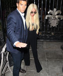 Filename=gaga_289629.jpg
Filesize=1126KiB
Dimensions=2133x3200
Date added=Sep 10, 2015 gaga_289629.jpg