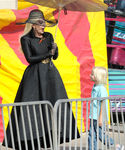 gaga_2818729.jpg