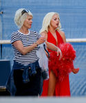 Filename=gaga_283829.jpg
Filesize=666KiB
Dimensions=2133x3200
Date added=Sep 11, 2015 gaga_283829.jpg