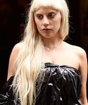 gaga_281029.jpg