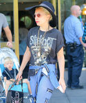 Filename=gaga_281529.jpg
Filesize=1356KiB
Dimensions=2400x3114
Date added=Sep 15, 2015 gaga_281529.jpg