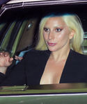 gaga_281029.jpg