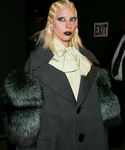 gaga_281729.jpg