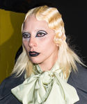 gaga_285829.jpg