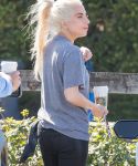 Filename=ggg_285429.jpg
Filesize=1664KiB
Dimensions=2400x3600
Date added=Feb 26, 2017 ggg_285429.jpg