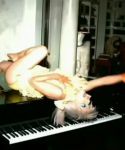 Filename=lady_gaga_167.jpg
Filesize=72KiB
Dimensions=1440x720
Date added=Aug 06, 2010 lady_gaga_167.jpg