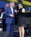 Filename=1_281929.jpg
Filesize=1302KiB
Dimensions=2400x3600
Date added=Jan 01, 2006 1_281929.jpg