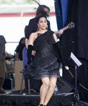 Filename=1_282329.jpg
Filesize=1191KiB
Dimensions=2400x3600
Date added=Jan 01, 2006 1_282329.jpg