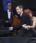 Filename=1_283429.jpg
Filesize=887KiB
Dimensions=3600x2400
Date added=Jan 01, 2006 1_283429.jpg