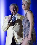 gaga_2813429.jpg