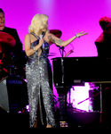 Filename=gaga_2815129.jpg
Filesize=1024KiB
Dimensions=3725x2483
Date added=Jul 16, 2015 gaga_2815129.jpg