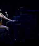 Filename=lady_gaga_014.jpg
Filesize=19KiB
Dimensions=640x423
Date added=Aug 28, 2010 lady_gaga_014.jpg