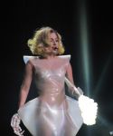 Filename=lady_gaga_010.jpg
Filesize=46KiB
Dimensions=640x480
Date added=Sep 06, 2010 lady_gaga_010.jpg