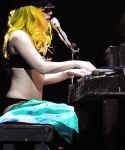 Filename=lady_gaga_033.jpg
Filesize=79KiB
Dimensions=500x800
Date added=Nov 13, 2010 lady_gaga_033.jpg