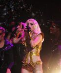 Filename=lady-gaga-085.jpg
Filesize=60KiB
Dimensions=640x480
Date added=Dec 22, 2009 lady-gaga-085.jpg