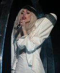 Filename=lady-gaga-056.jpg
Filesize=35KiB
Dimensions=604x453
Date added=Dec 15, 2009 lady-gaga-056.jpg