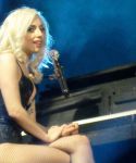 Filename=lady-gaga-016.jpg
Filesize=150KiB
Dimensions=1600x1200
Date added=Nov 29, 2009 lady-gaga-016.jpg
