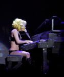 Filename=lady-gaga-029.jpg
Filesize=418KiB
Dimensions=3000x2005
Date added=May 29, 2010 lady-gaga-029.jpg
