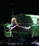 Filename=lady-gaga-014.jpg
Filesize=33KiB
Dimensions=600x400
Date added=Mar 03, 2010 lady-gaga-014.jpg